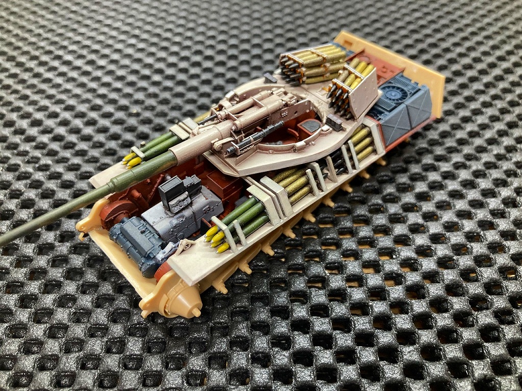 レベル社製キングタイガー車体パーツ　組立完了