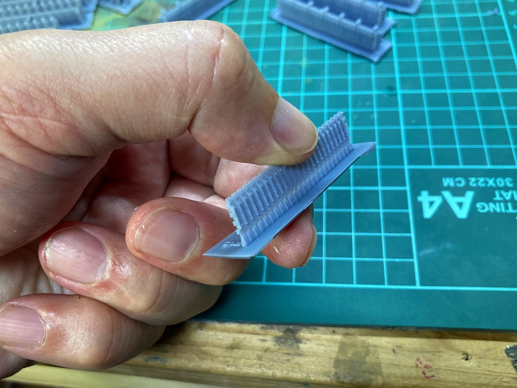 1/72 パンター系後期履帯（下部サポートの切り離し）