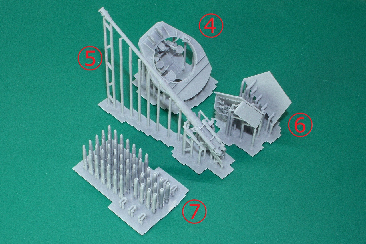 1/72 キングタイガー フルインテリアキット砲塔関連