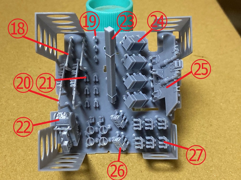 1/72 ベルゲパンター（Bergepanther） フルインテリアキット　パーツ紹介