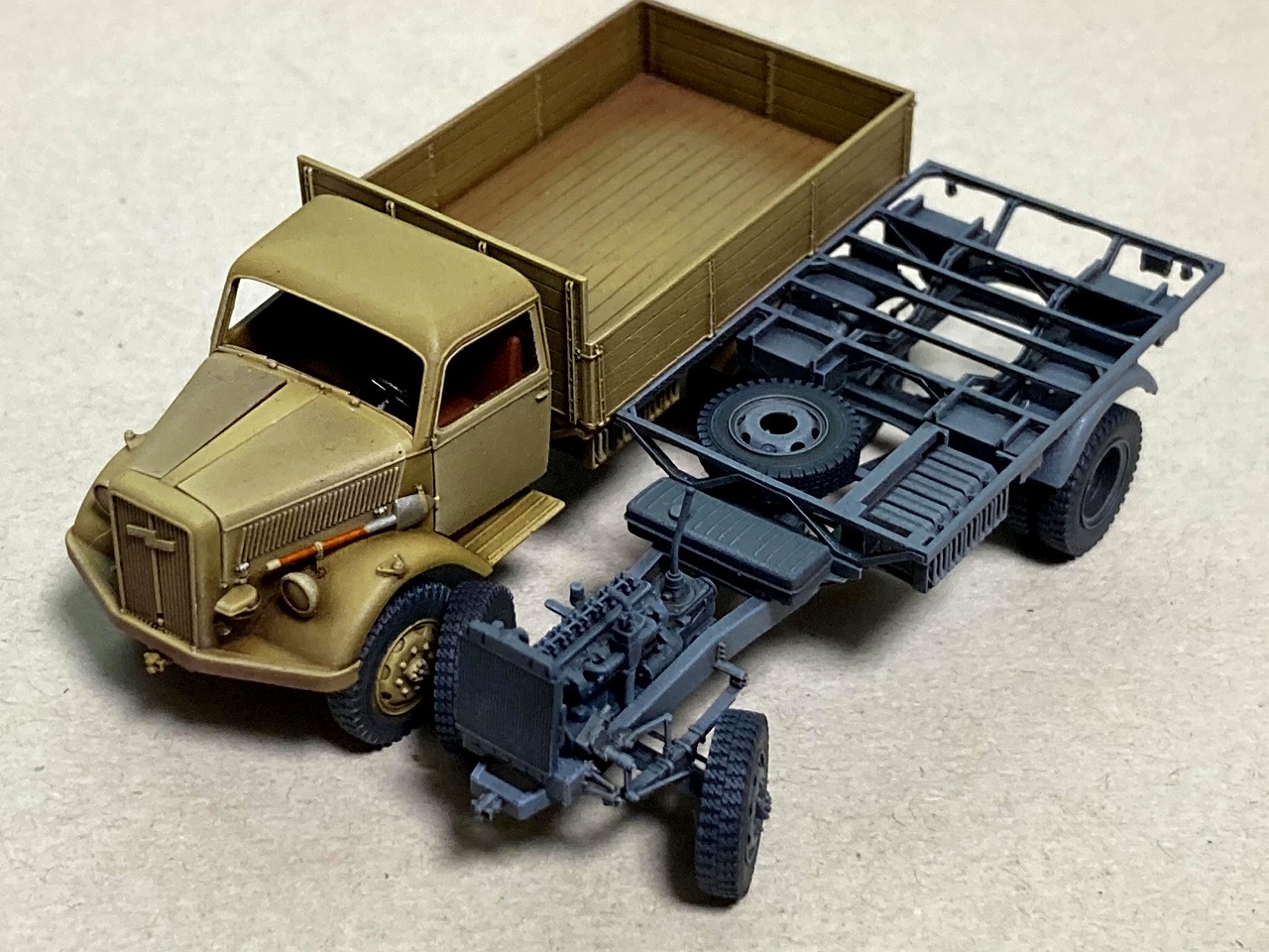 オペルブリッツ4WD