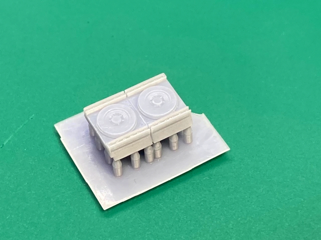 エアクリーナーカバー